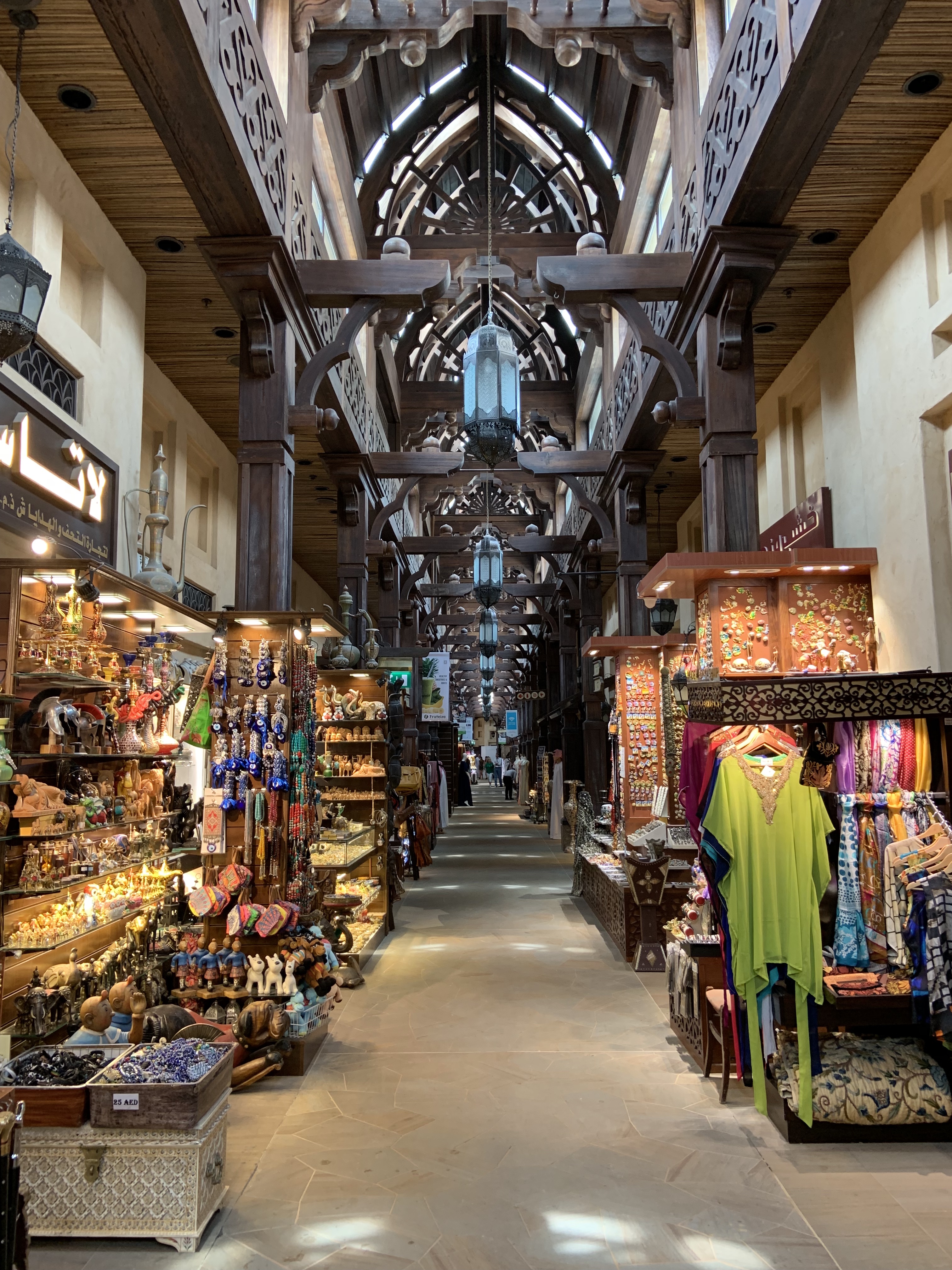 A Dubai Market